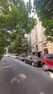 Buy an apartment, Polish, Leontovicha-M-vul, Lviv, Galickiy district, id 5930209