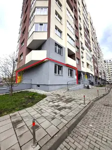 Аренда коммерческой недвижимости, Фасадное с отдельным входом, Венгерская ул., 14, Львов, Сыховский район, id 5915335