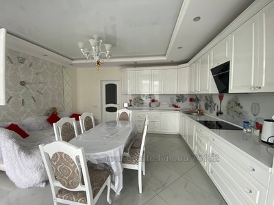 Buy an apartment, Lvivska-Street, Bryukhovichi, Lvivska_miskrada district, id 4540698