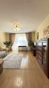 Купить квартиру, Чешка, Масарика Т. ул., Львов, Шевченковский район, id 5916303