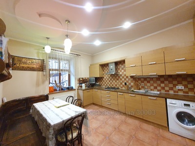 Buy an apartment, Building of the old city, Ogirkova-vul, Lviv, Shevchenkivskiy district, id 4529347