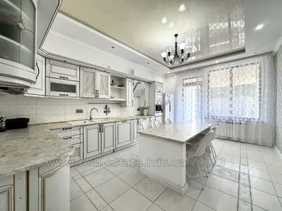 Buy a house, Navariya, Pustomitivskiy district, id 5919553