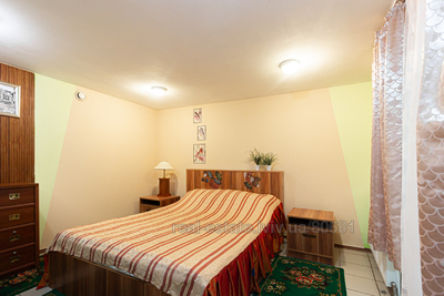 Buy an apartment, Austrian, Slovackogo-Yu-vul, Lviv, Galickiy district, id 3925353