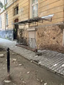 Купить коммерческую недвижимость, Нежилой фонд, Кучера Р. акад. ул., Львов, Шевченковский район, id 5925780