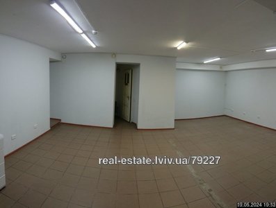 Commercial real estate for sale, Trilovskogo-K-vul, Lviv, Sikhivskiy district, id 4603756