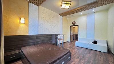 Buy an apartment, Austrian, Viytovicha-P-vul, 14, Lviv, Galickiy district, id 4566570