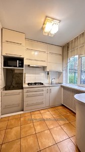 Buy an apartment, Hruschovka, Volodimira-Velikogo-vul, Lviv, Frankivskiy district, id 4278229