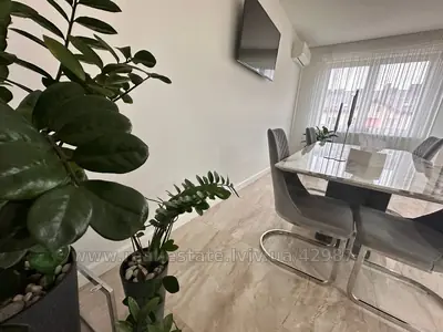 Купить квартиру, Трускавецкая ул., Львов, Франковский район, id 5919520