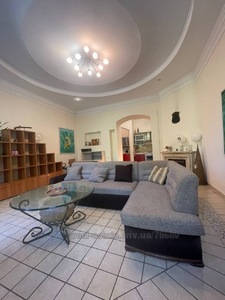 Rent an apartment, Krushelnickoyi-S-vul, Lviv, Galickiy district, id 4503720