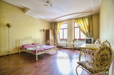 Vacation apartment, Doroshenka-P-vul, 66, Lviv, Galickiy district, 2 rooms, 1 400 uah/day