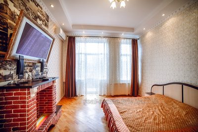 Vacation apartment, Khmelnickogo-B-vul, 1, Lviv, Galickiy district, 2 rooms, 600 uah/day