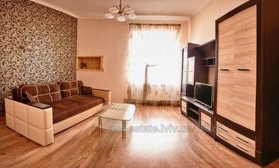 Vacation apartment, Svobodi-prosp, 22, Lviv, Galickiy district, 2 rooms, 1 000 uah/day
