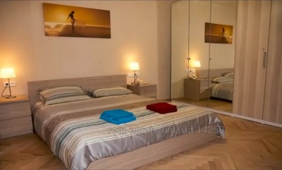 Vacation apartment, Knyazya-Romana-vul, 9, Lviv, Galickiy district, 1 room, 1 000 uah/day