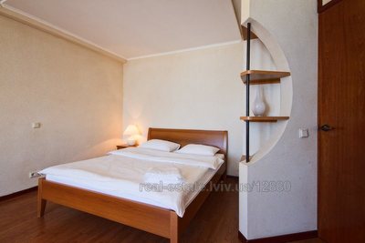Vacation apartment, Miklukho-Maklaya-M-vul, Lviv, Galickiy district, 2 rooms, 1 850 uah/day