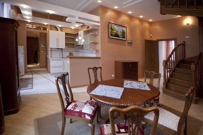Vacation apartment, Gnatyuka-V-akad-vul, Lviv, Galickiy district, 3 rooms, 1 500 uah/day