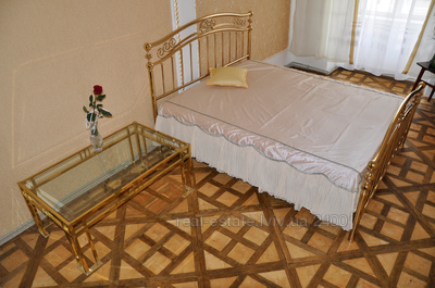 Квартира посуточно, Рынок пл., Львов, Галицкий район, 1 комната, 450 грн/сут