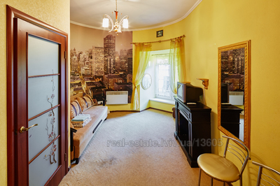 Vacation apartment, Stefanika-V-vul, Lviv, Galickiy district, 1 room, 400 uah/day