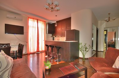 Vacation apartment, Veteraniv-vul, 11, Lviv, Galickiy district, 3 rooms, 2 300 uah/day
