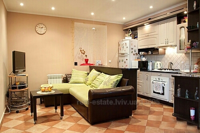 Vacation apartment, Pekarska-vul, Lviv, Galickiy district, 2 rooms, 600 uah/day