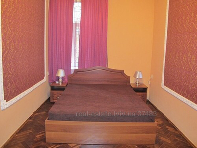 Vacation apartment, Kulisha-P-vul, 27, Lviv, Galickiy district, 2 rooms, 550 uah/day