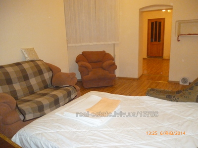 Vacation apartment, Doncova-D-vul, Lviv, Galickiy district, 1 room, 600 uah/day