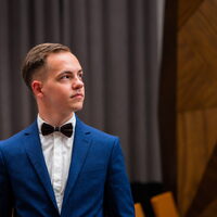 Нижник Андріан